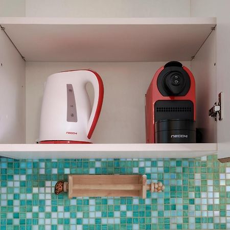 Azzurra Suite - Monolocale Con Piscina E Wifi シルミオーネ エクステリア 写真